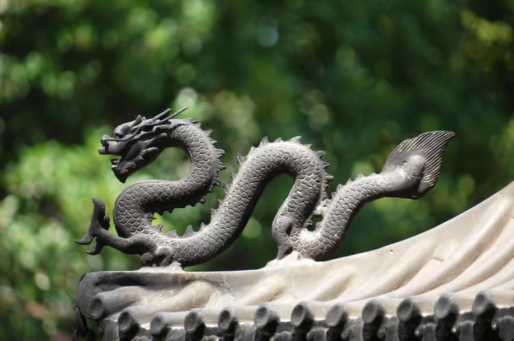 Dragon Sculpture on Roof