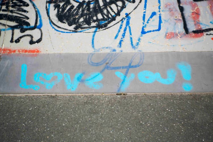 Street art love message