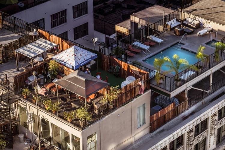 Urban Rooftop Oasis