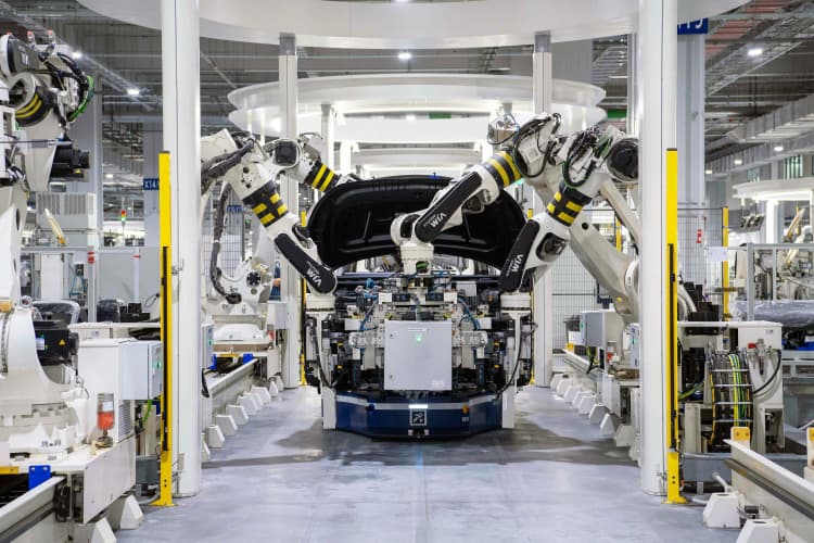 Robotic Car Assembly Line