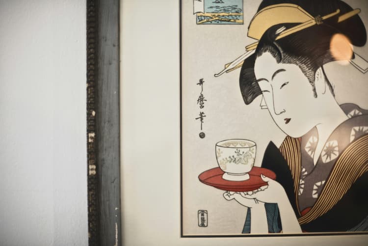 Geisha with Tea Cup