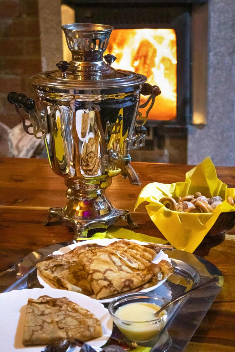 Cozy Samovar and Crepes